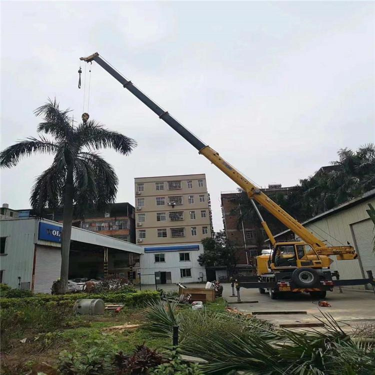 安远县12吨吊车出租一天的收费标准是什么